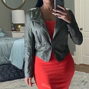 “Rockie” Olive Green Faux Leather Jacket. Excellent Fit. Size M. Like New.